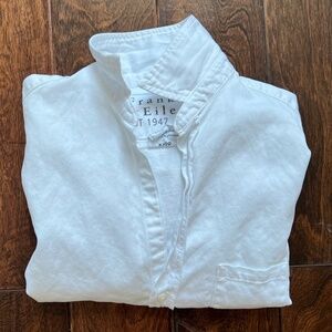 NWOT Frank & Eileen, Eileen shirt, distressed denim, size small.